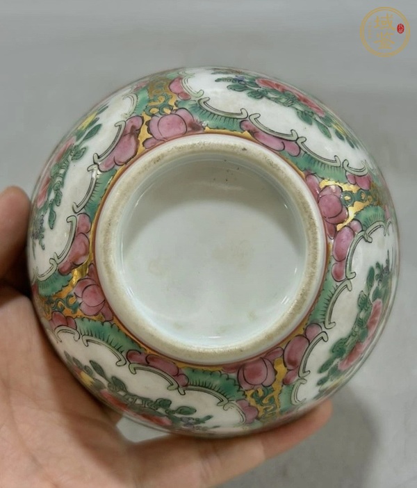古玩陶瓷廣彩開窗花卉碗真品鑒賞圖