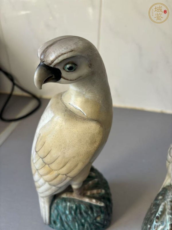 古玩陶瓷鸚鵡塑像真品鑒賞圖