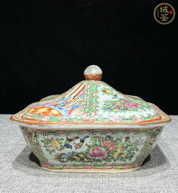 古玩陶瓷廣彩細路花鳥人物方蓋盒真品鑒賞圖