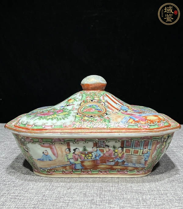 古玩陶瓷廣彩細路花鳥人物方蓋盒真品鑒賞圖
