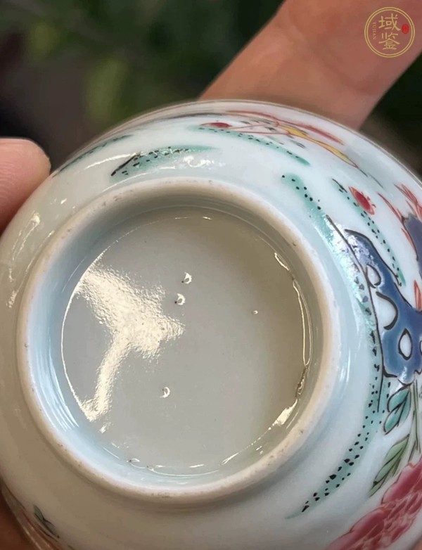 古玩陶瓷粉彩杯真品鑒賞圖