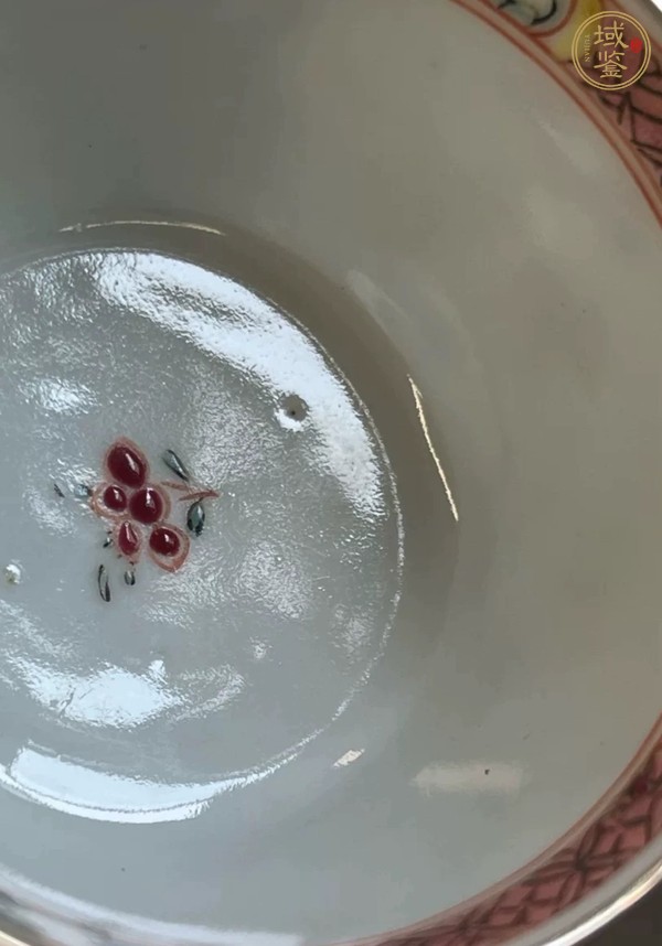古玩陶瓷粉彩杯真品鑒賞圖