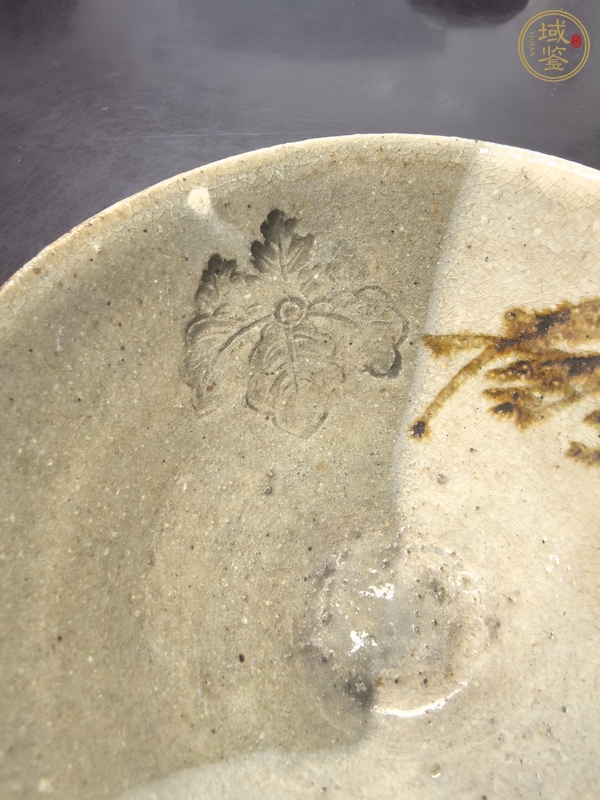 古玩陶瓷褐彩碗真品鑒賞圖