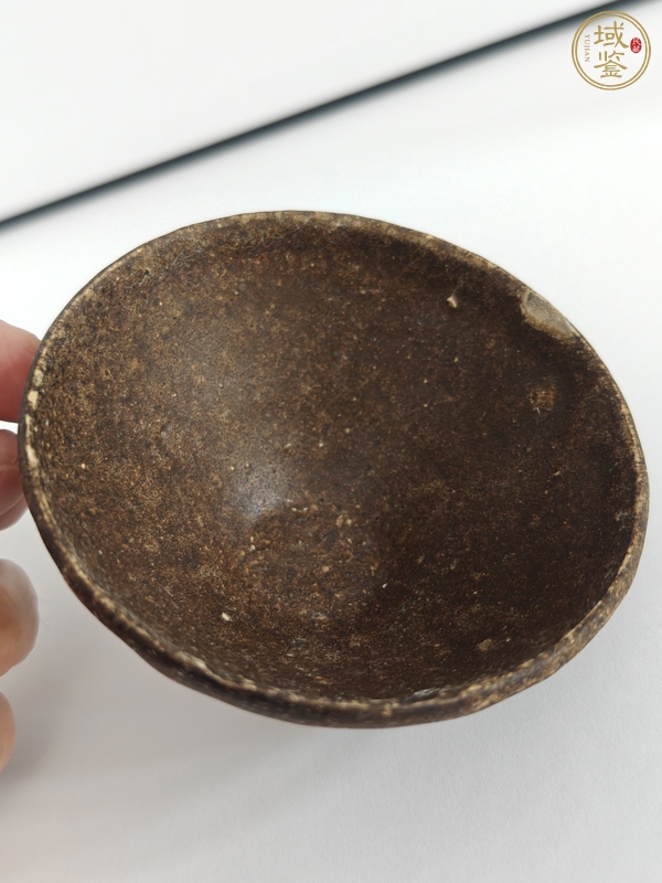 古玩陶瓷贛州窯褐釉茶盞真品鑒賞圖