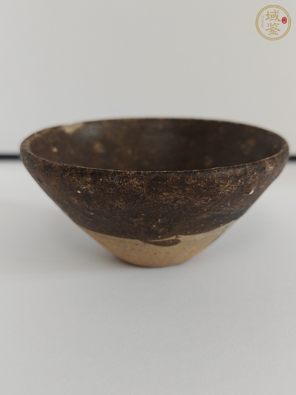 古玩陶瓷贛州窯褐釉茶盞真品鑒賞圖