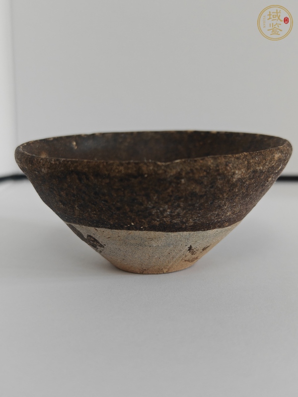 古玩陶瓷贛州窯褐釉茶盞真品鑒賞圖
