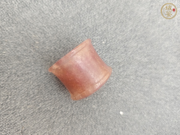 古玩玉器芙蓉石扳指真品鑒賞圖