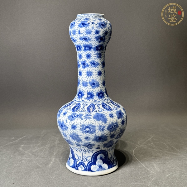 古玩陶瓷青花花卉紋蒜頭瓶真品鑒賞圖