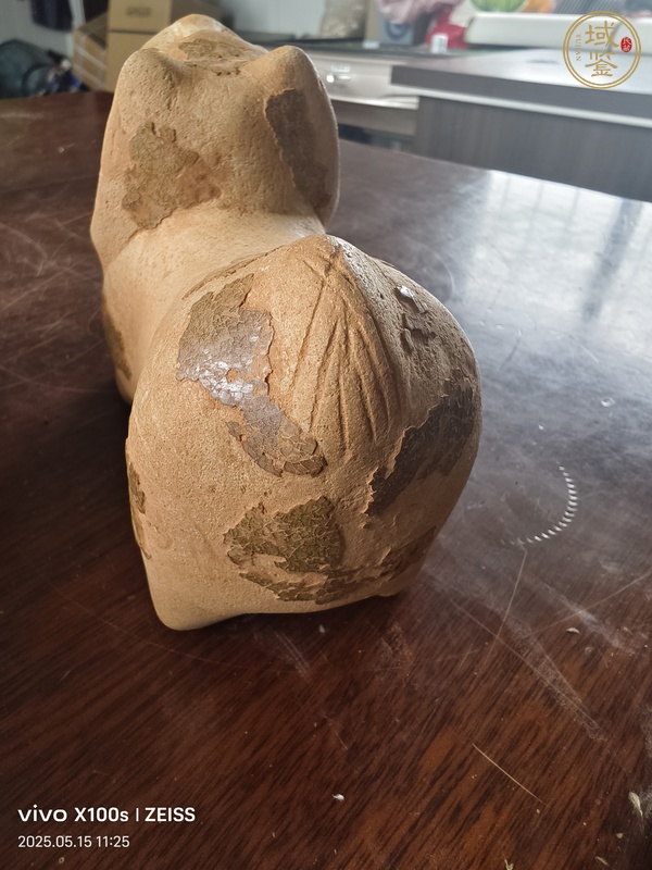 古玩陶瓷洪州窯青釉獅子擺件真品鑒賞圖
