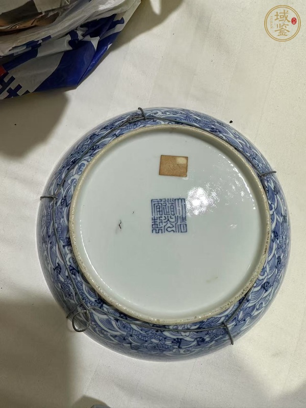 古玩陶瓷青花盤真品鑒賞圖