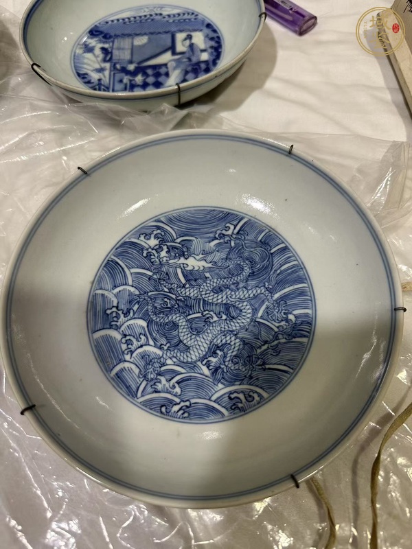 古玩陶瓷青花盤真品鑒賞圖
