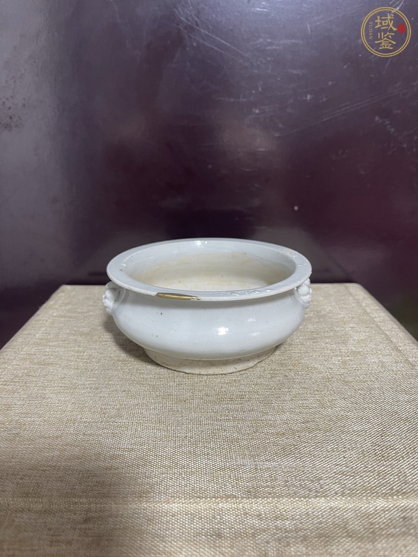 古玩陶瓷德化白瓷獅耳爐真品鑒賞圖