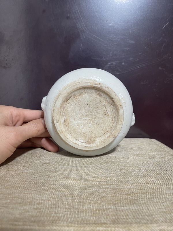 古玩陶瓷清德化白瓷獅耳爐拍賣(mài)，當(dāng)前價(jià)格1360元