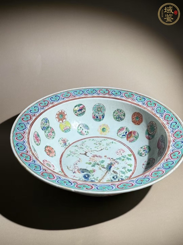 古玩陶瓷粉彩鳳穿牡丹圖折沿盆真品鑒賞圖