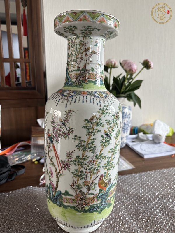 古玩花鳥紋瓶真品鑒賞圖