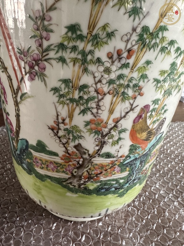 古玩陶瓷花鳥紋瓶真品鑒賞圖