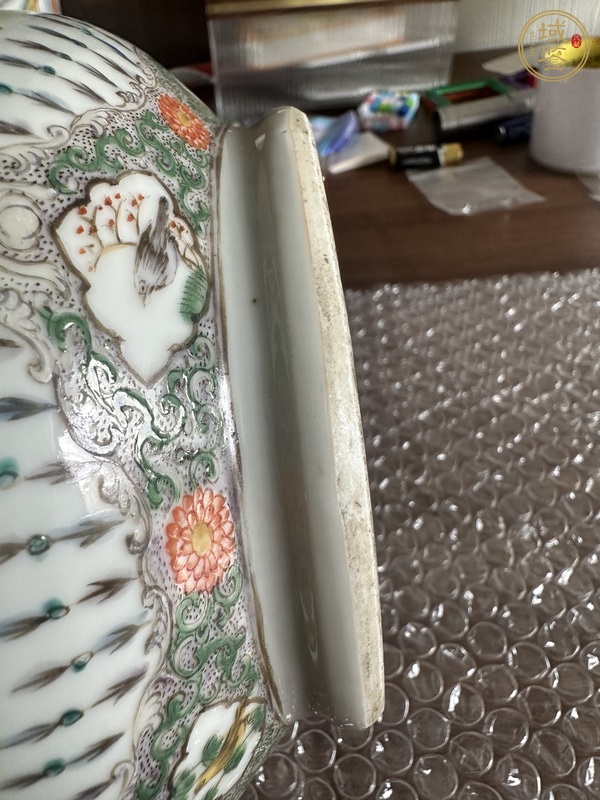 古玩陶瓷花鳥紋瓶真品鑒賞圖