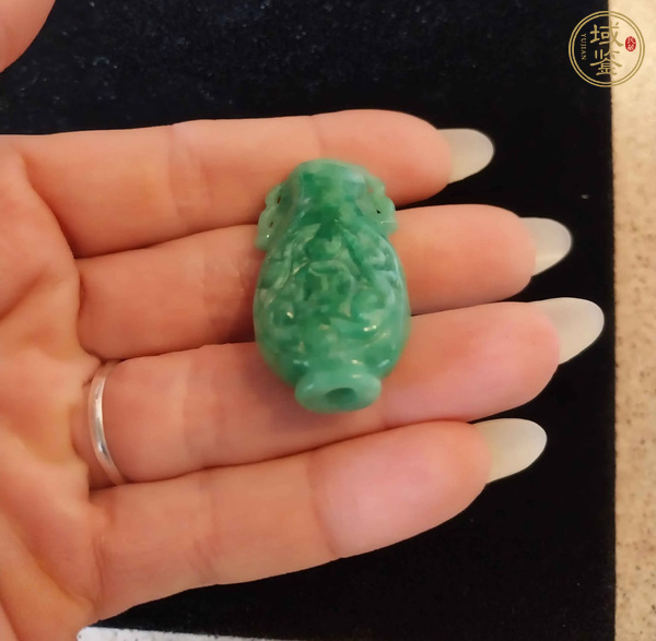 古玩玉器翡翠雕“雙耳瓶”真品鑒賞圖