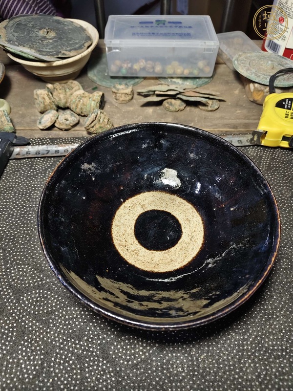 古玩陶瓷磁州窯系黑釉碗真品鑒賞圖