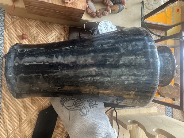 古玩陶瓷磁州窯系黑釉瓶真品鑒賞圖