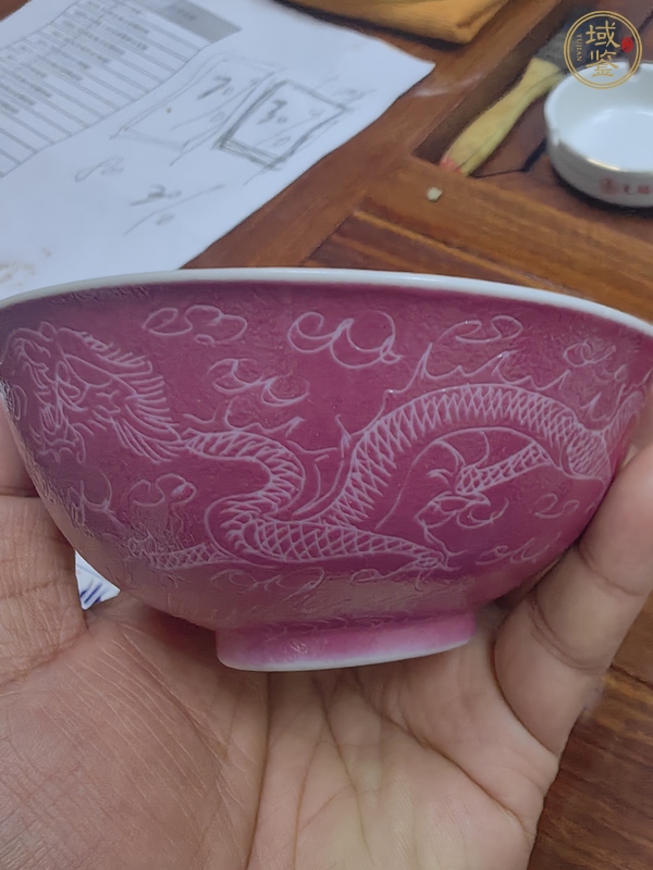 古玩陶瓷胭脂紅軋道杯真品鑒賞圖