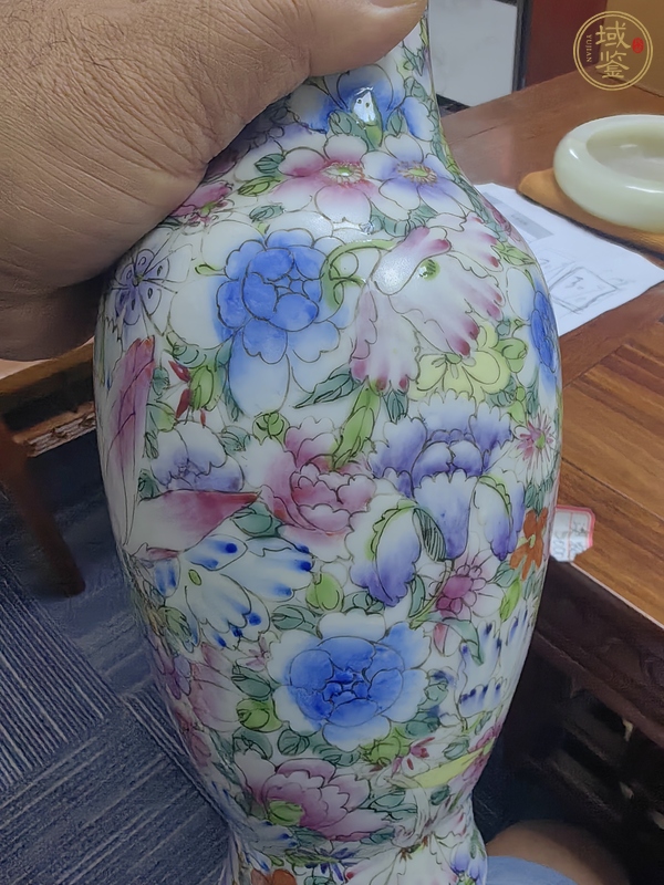 古玩陶瓷粉彩瓶真品鑒賞圖
