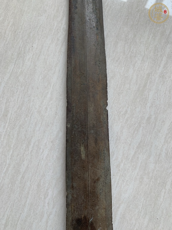 古玩銅器筒子柄銅劍真品鑒賞圖