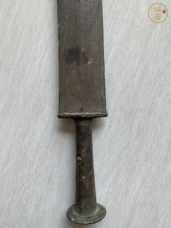 古玩銅器筒子柄銅劍真品鑒賞圖
