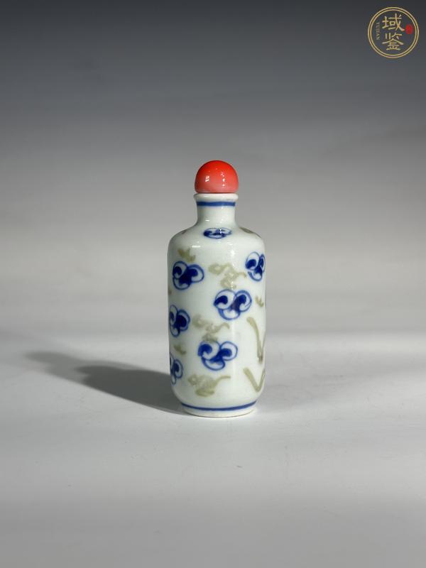 古玩陶瓷鼻煙壺真品鑒賞圖