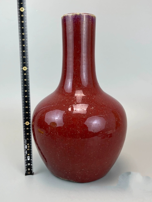 古玩陶瓷祭紅釉大天球瓶拍賣，當前價格22000元