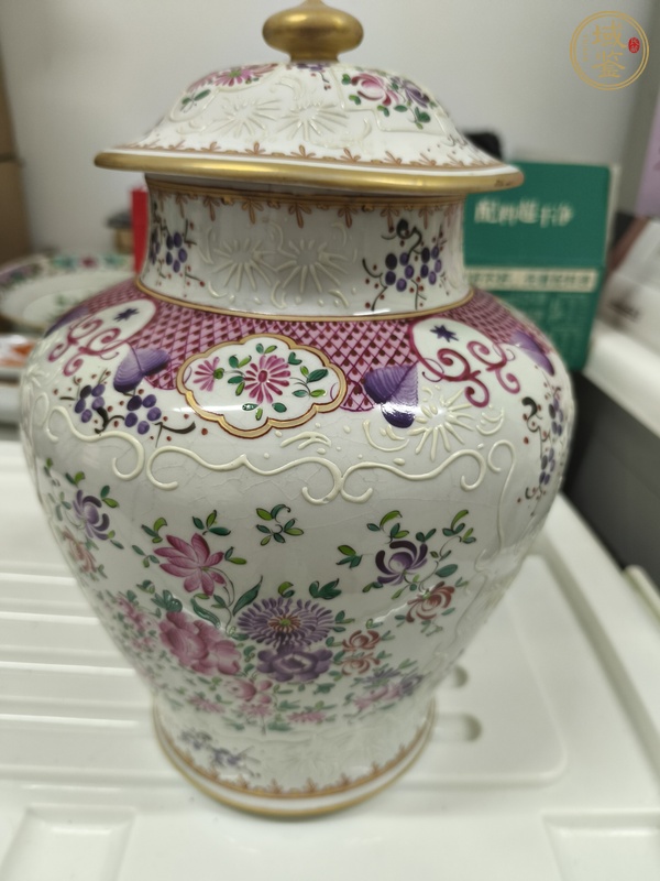 古玩陶瓷花卉紋將軍罐真品鑒賞圖