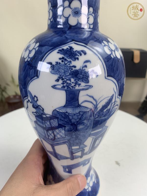 古玩陶瓷冰梅博古開窗蓋瓶真品鑒賞圖