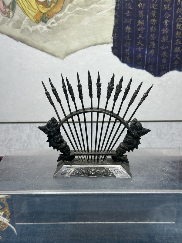 古玩轉(zhuǎn)賣民國(guó)純銀武器果茶 出自天津老銀樓拍賣，當(dāng)前價(jià)格18888元