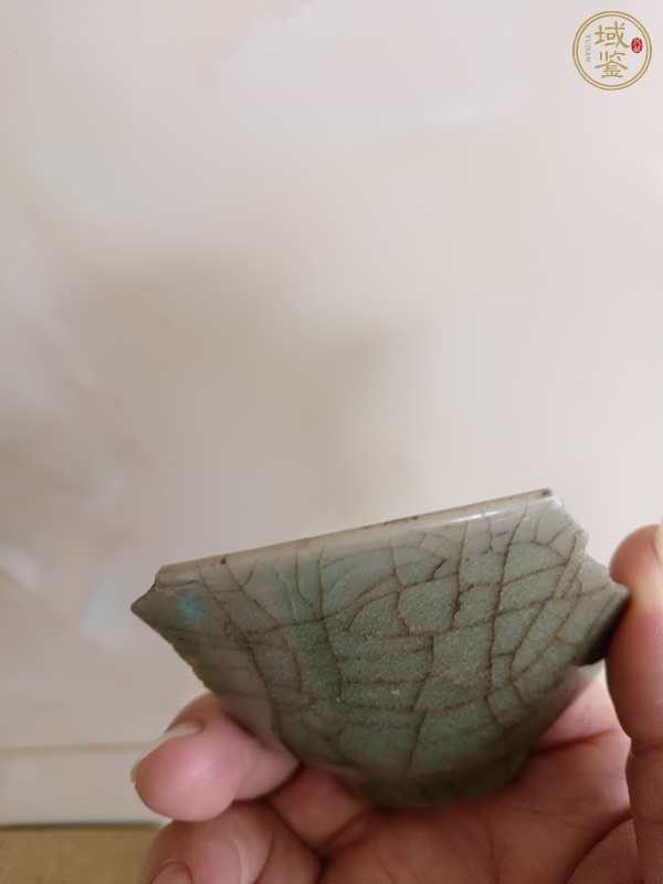 古玩陶瓷龍泉官標本真品鑒賞圖