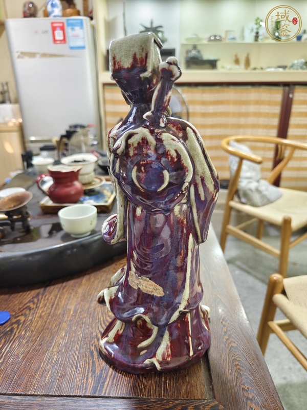 古玩陶瓷窯變紅釉呂洞賓塑像真品鑒賞圖
