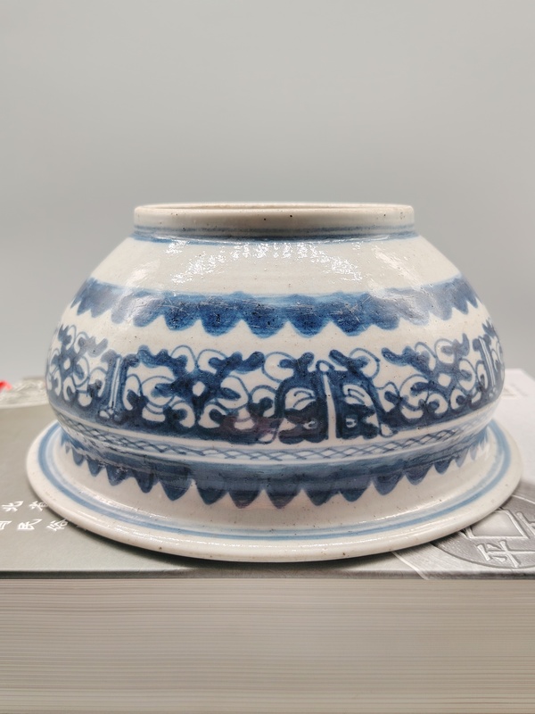 古玩陶瓷全美品青花夔龍紋香爐拍賣，當(dāng)前價(jià)格2999元