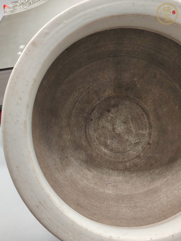 古玩陶瓷青花夔龍紋香爐真品鑒賞圖