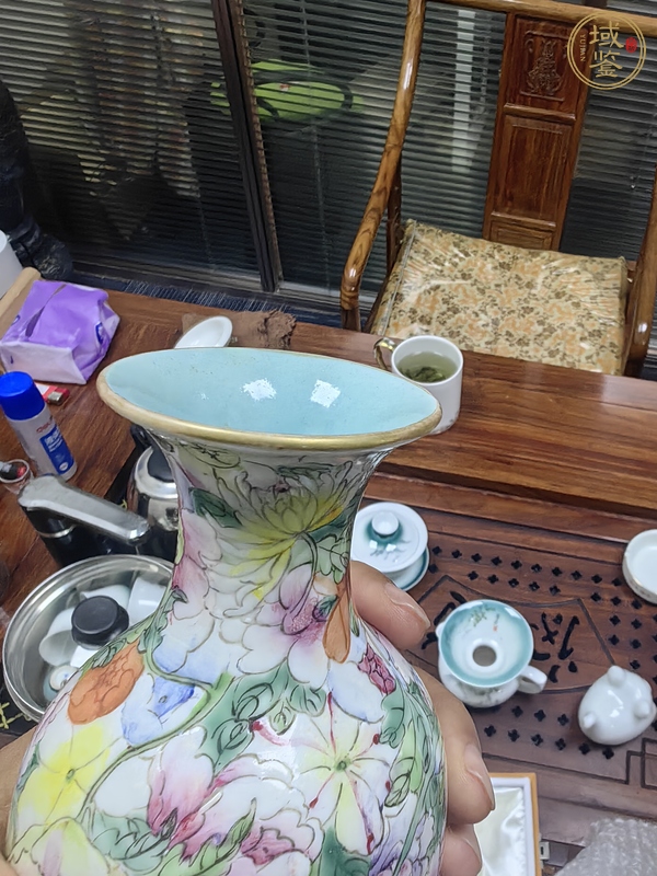 古玩陶瓷粉彩瓶真品鑒賞圖