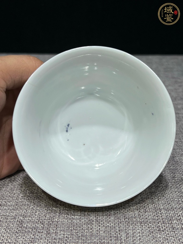 古玩陶瓷博古圖粉彩杯真品鑒賞圖