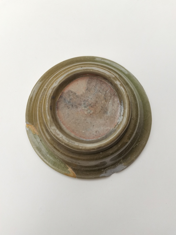 古玩陶瓷龍泉青瓷撇口洗拍賣，當(dāng)前價格0元