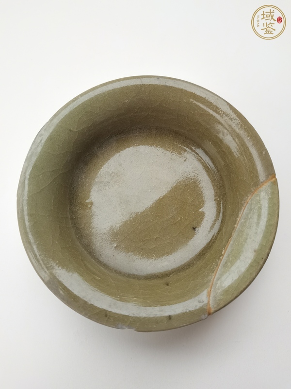 古玩陶瓷龍泉青瓷撇口洗真品鑒賞圖
