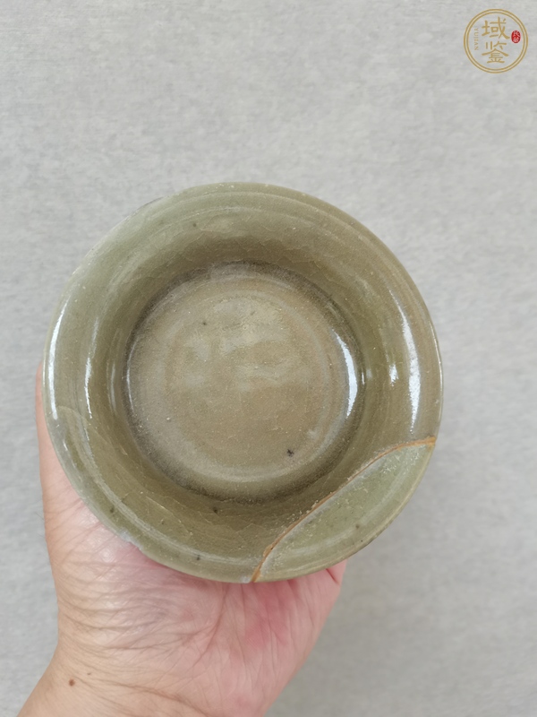 古玩陶瓷龍泉青瓷撇口洗真品鑒賞圖