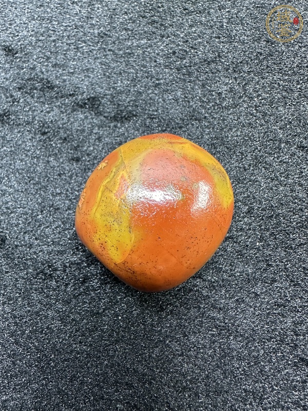 古玩玉器紅縞瑪瑙珠真品鑒賞圖