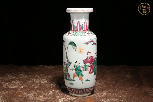 古玩陶瓷人物紋粉彩棒槌瓶真品鑒賞圖