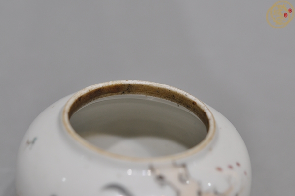 古玩陶瓷粉彩三娘教子圖蓋罐真品鑒賞圖