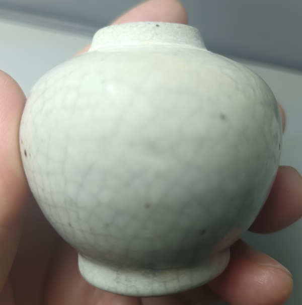古玩陶瓷清早期哥釉水盂拍賣，當前價格188元