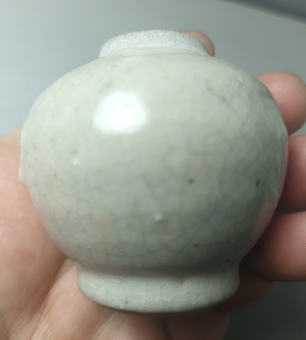 古玩陶瓷清早期哥釉水盂拍賣，當前價格188元