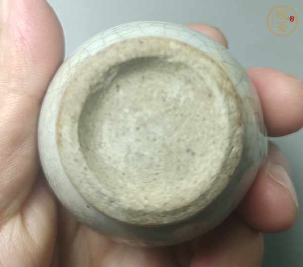 古玩陶瓷哥釉水盂真品鑒賞圖