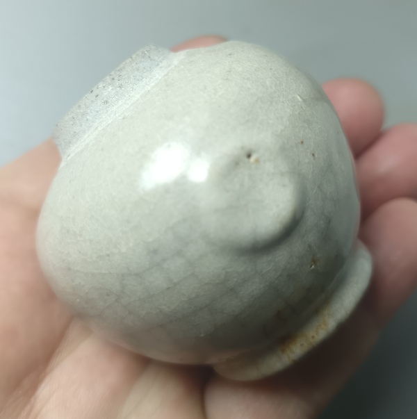 古玩陶瓷清早期哥釉水盂拍賣，當前價格188元