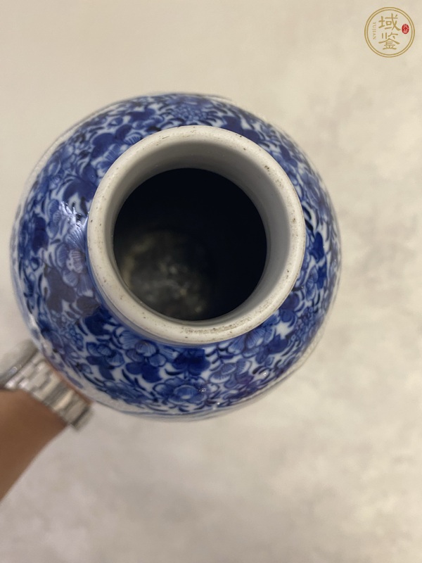 古玩陶瓷青花瓶真品鑒賞圖